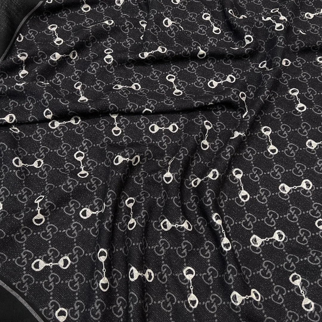 Шарфы Gucci 251509