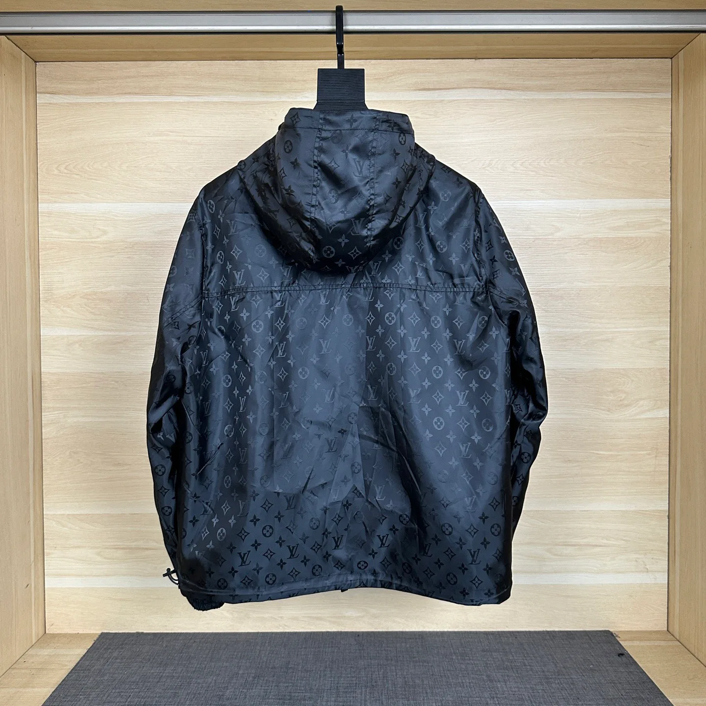 Куртки И Пуховики Мужские Louis Vuitton 13563938
