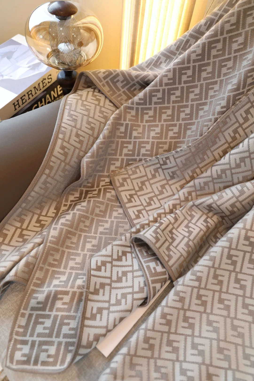 Шарфы Fendi 597355