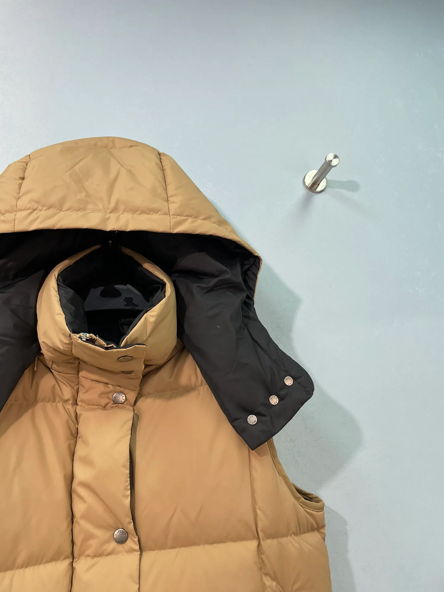Жилеты Женские Moncler 18735333