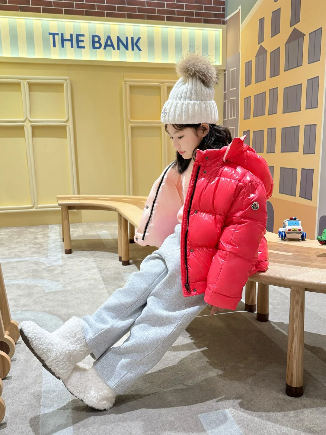 Куртки И Пуховики Женские Moncler 18591889