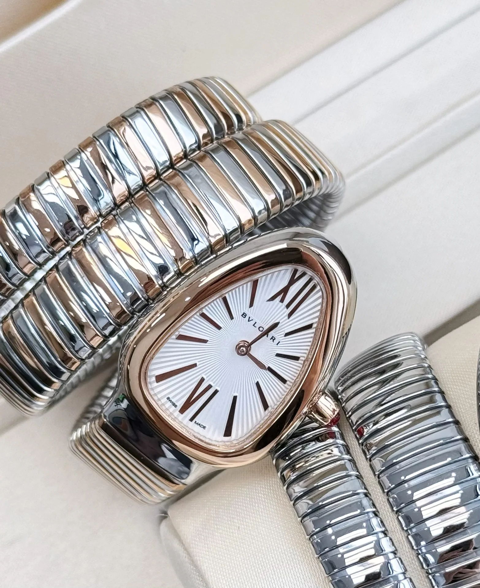 Часы Женские Bvlgari 12827709