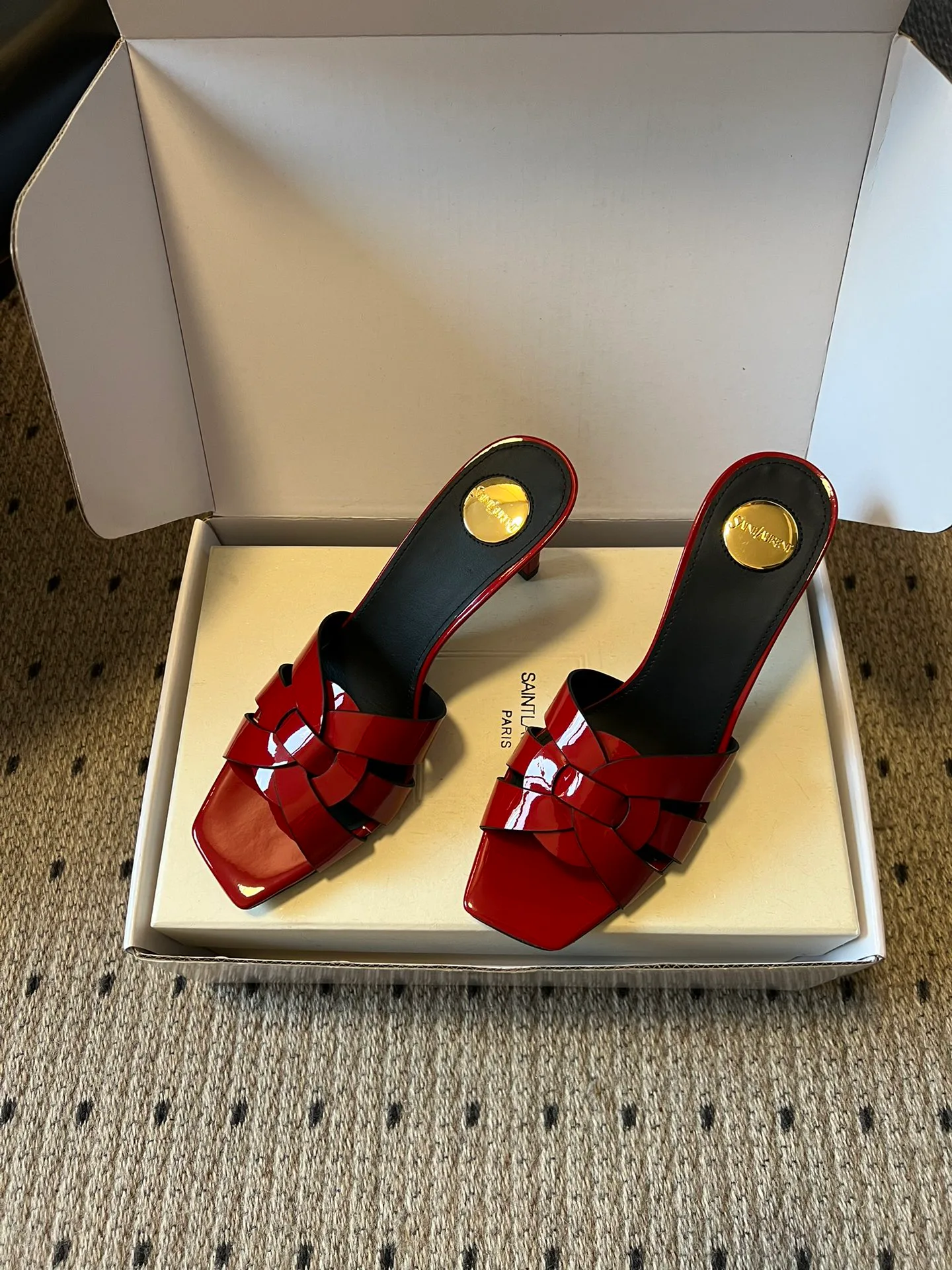 Босоножки Женские Saint Laurent 11239405