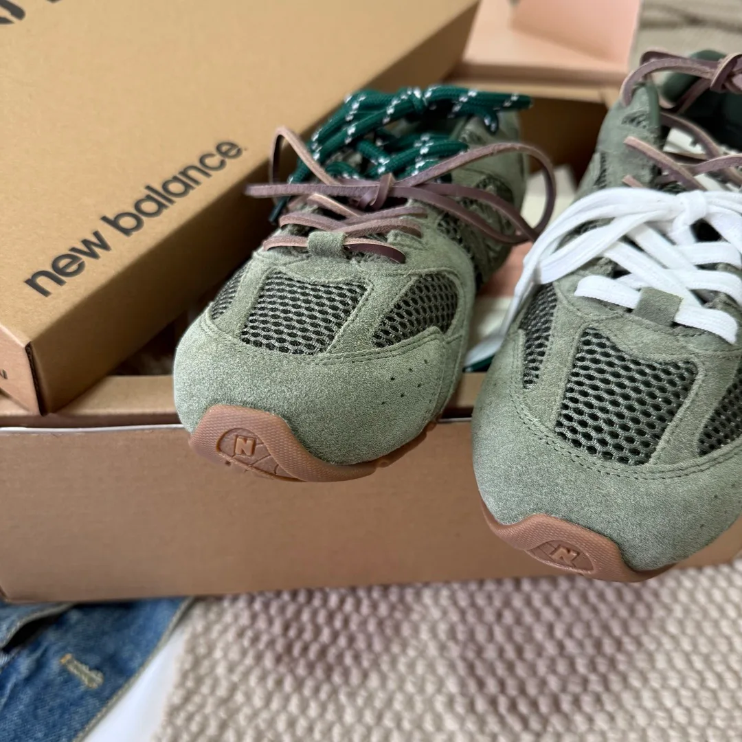 Кроссовки Женские New Balance 18006140