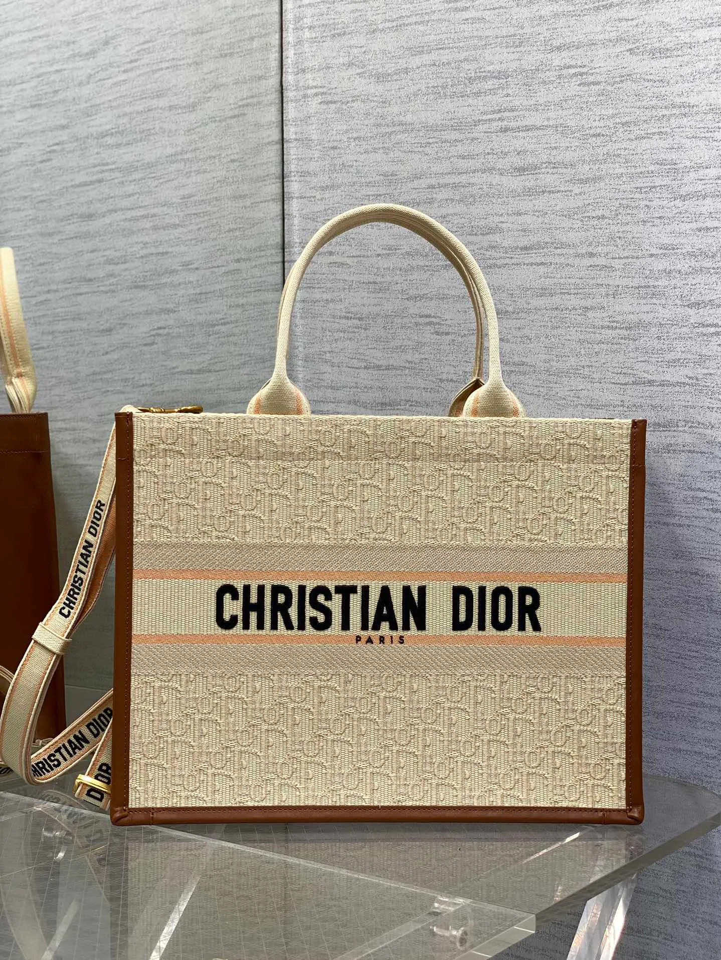Сумки На Ремне Женские Christian Dior 167631