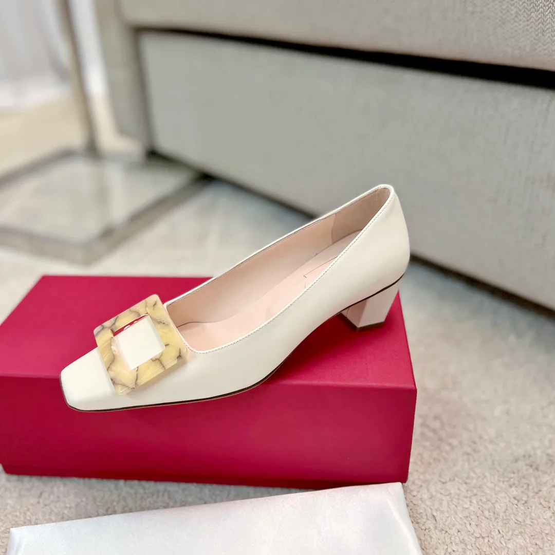 Туфли Женские Roger Vivier 17550737