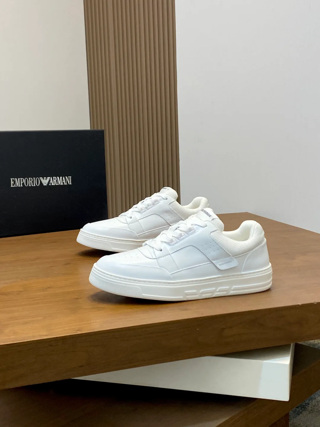 Кроссовки Мужские Armani 1570336