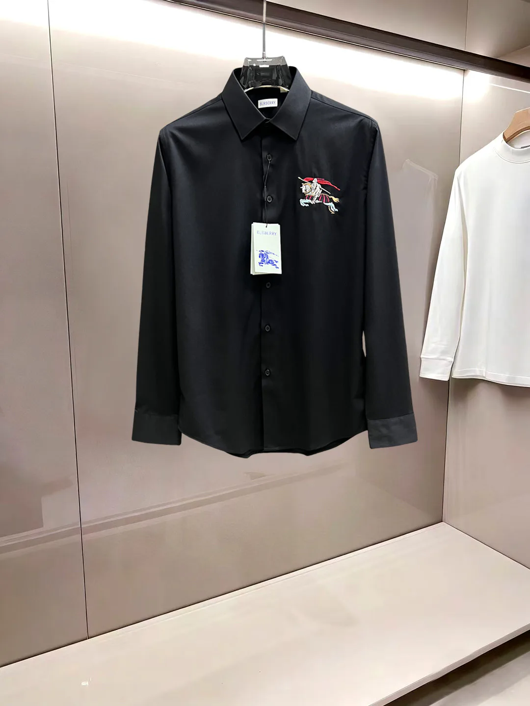 Рубашки Мужские Burberry 18834383