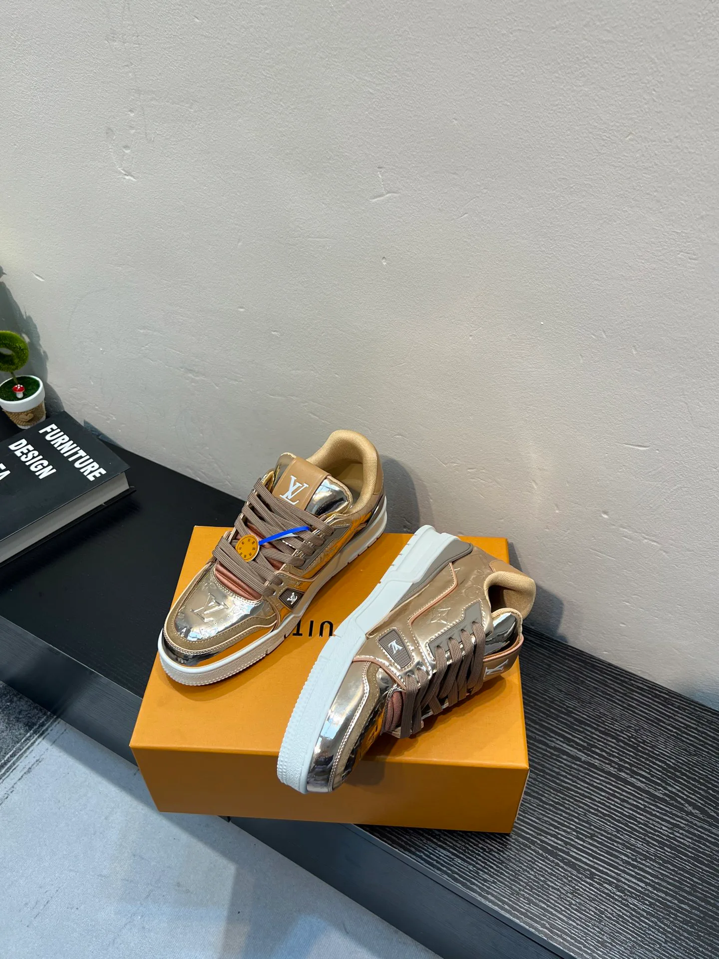 Кроссовки Женские Louis Vuitton 4541282