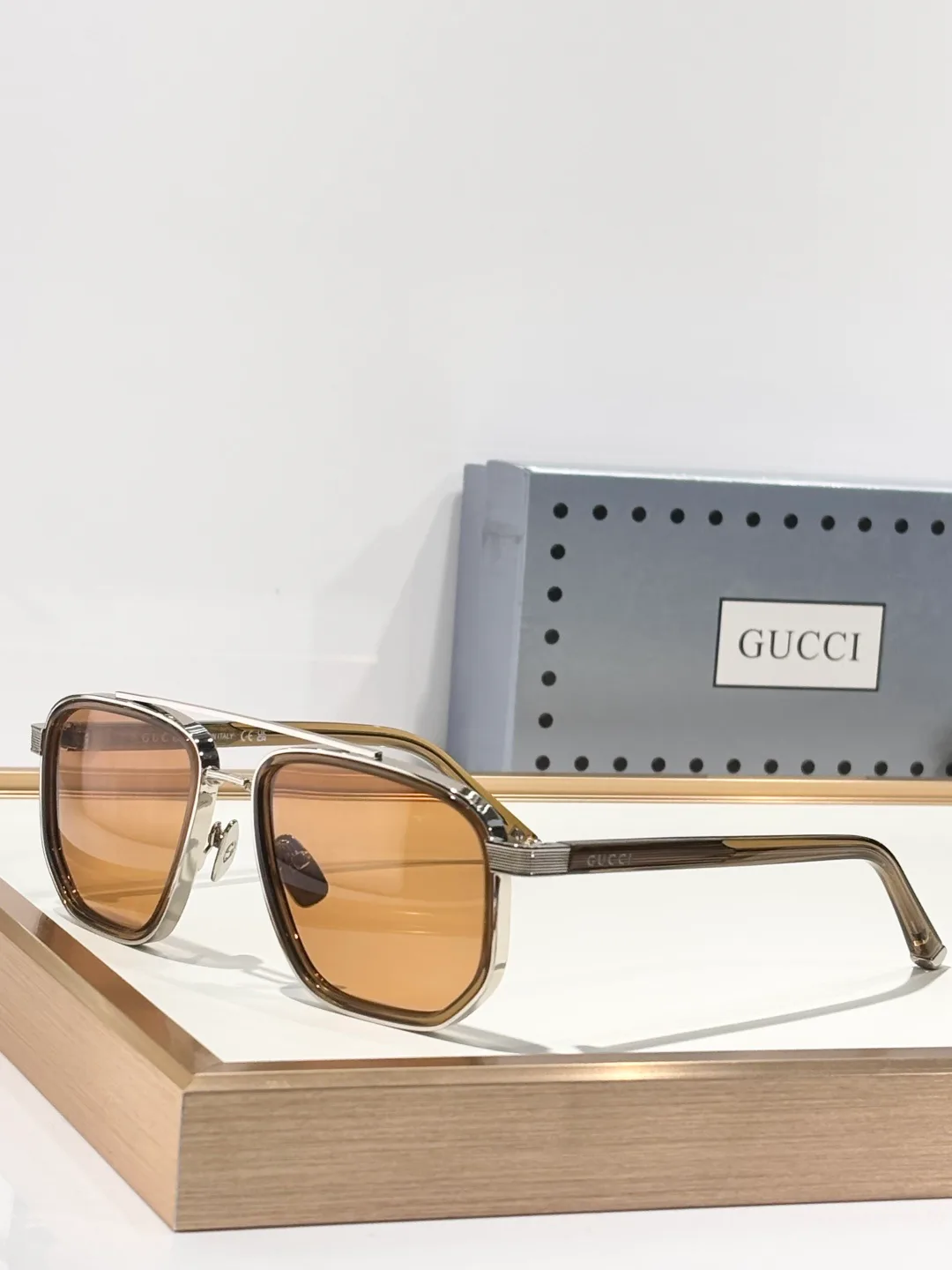 Очки Gucci 378832