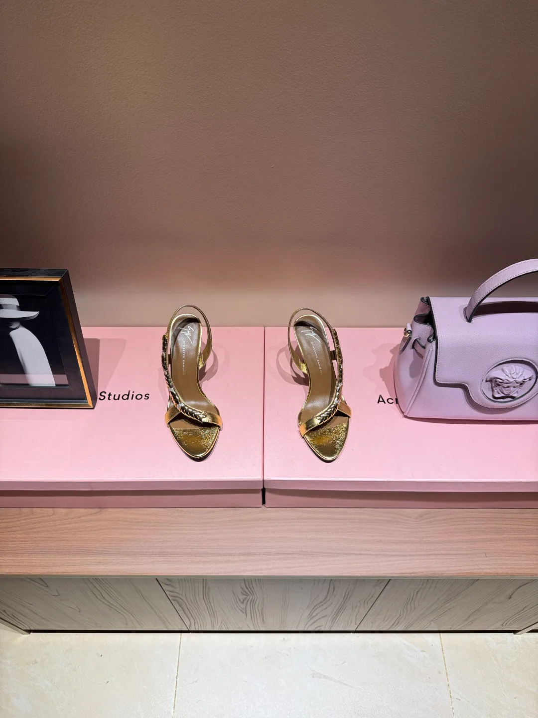 Босоножки Женские Giuseppe Zanotti 11268849