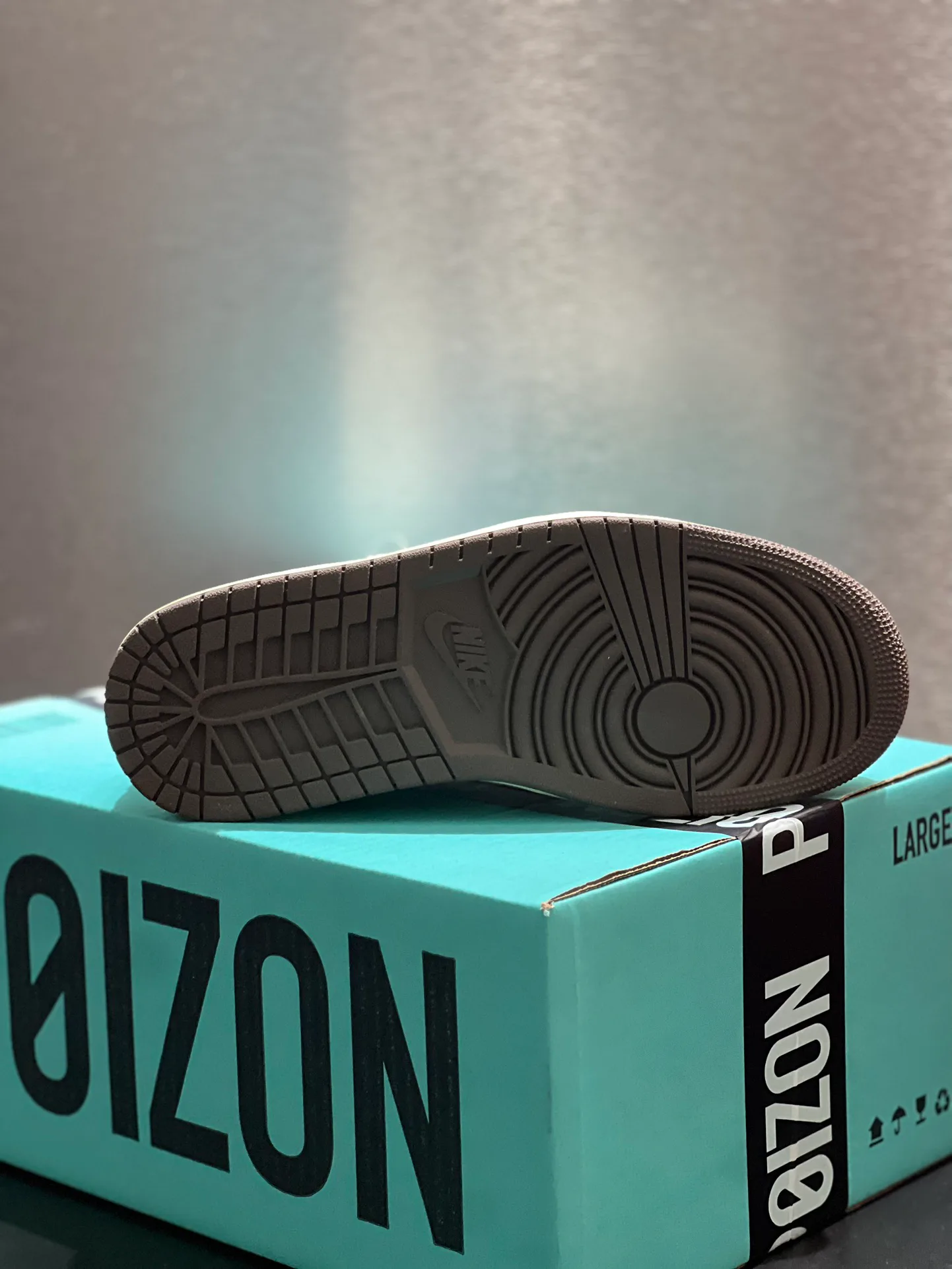 Кроссовки Женские Air Jordan 72041