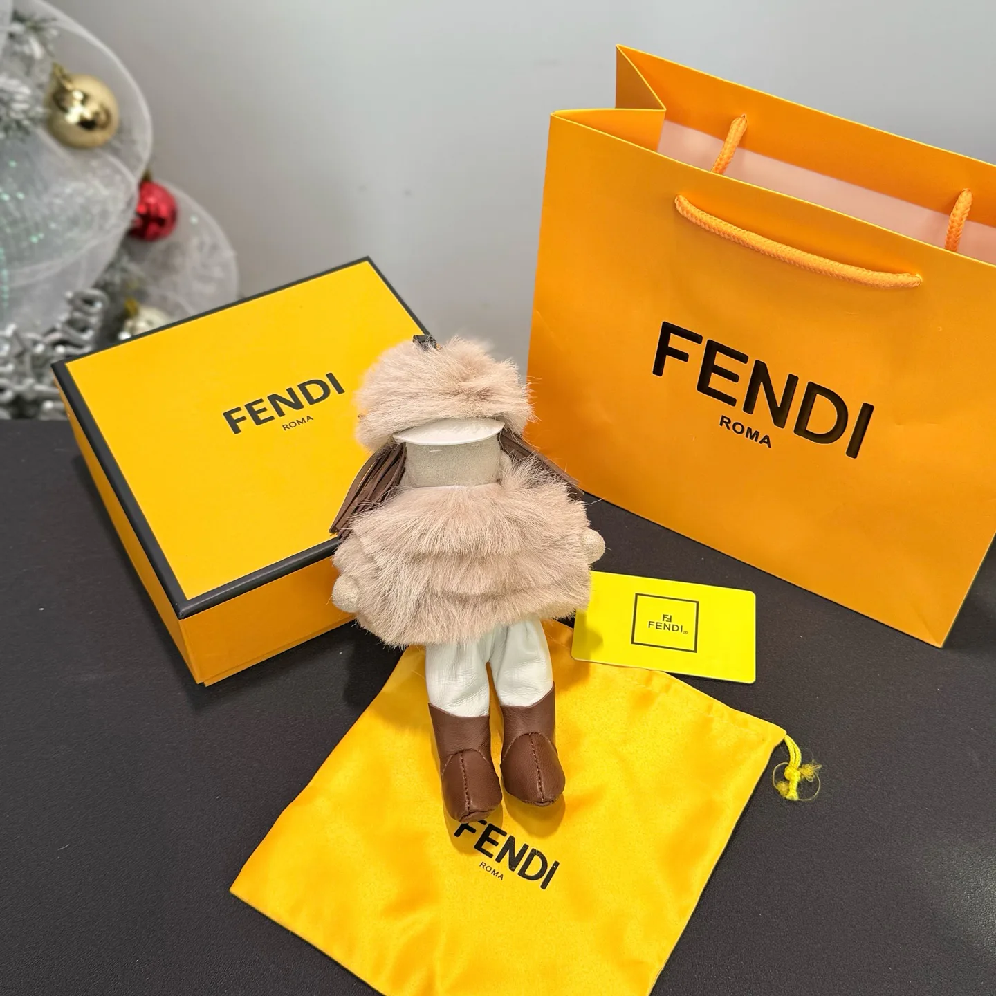 Ключницы Fendi 10418877