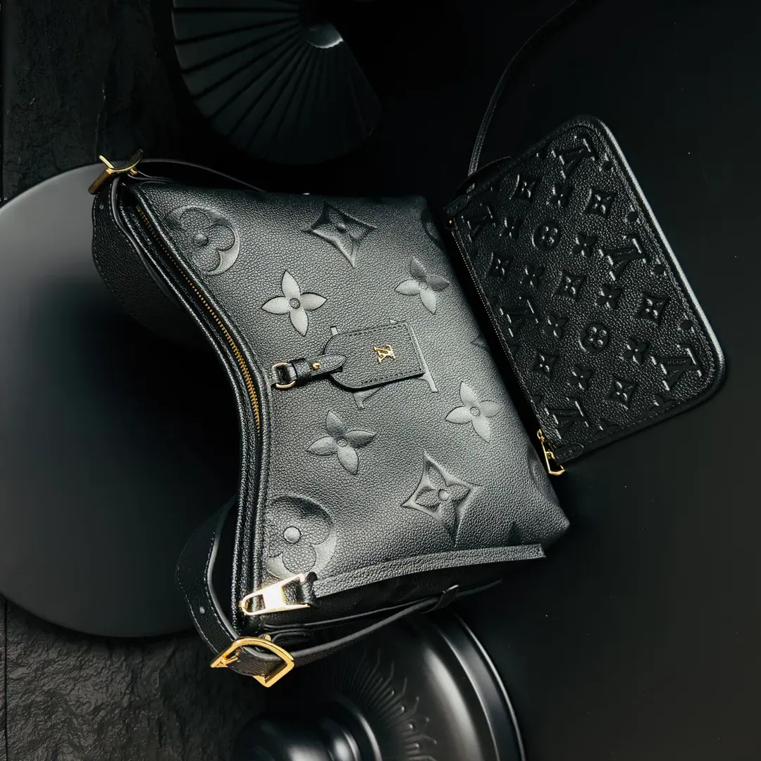 Сумки На Ремне Женские Louis Vuitton 923902