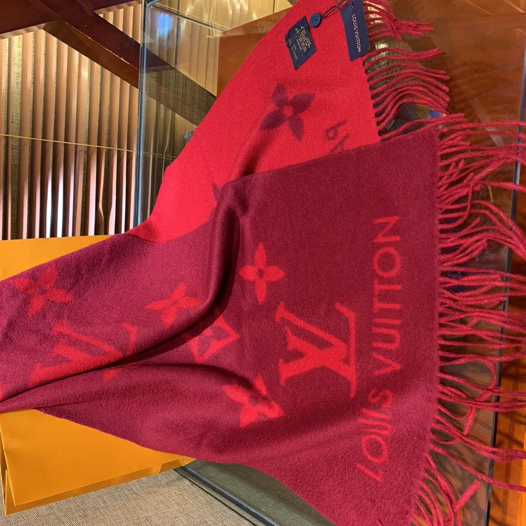 Шарфы Louis Vuitton 639933