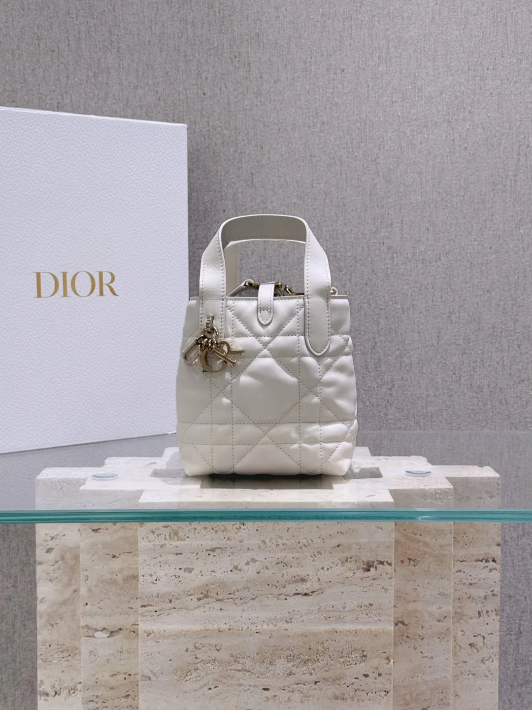 Классические Сумки Женские Christian Dior 17435970