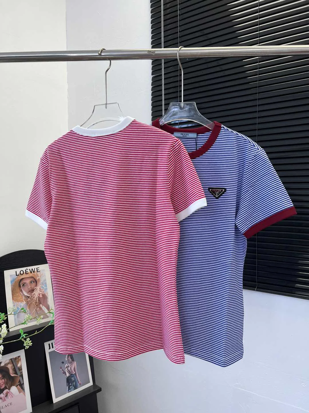 Футболки Женские Prada 11477328