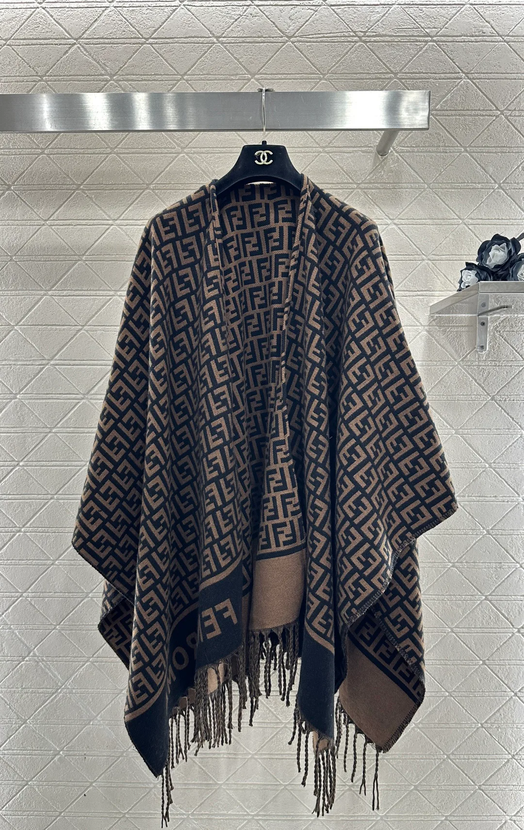 Шарфы Fendi 526904