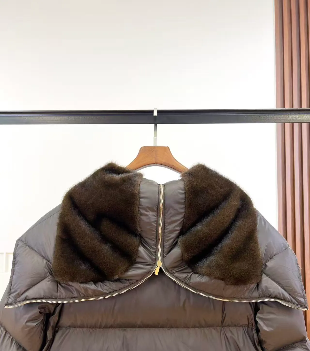 Куртки И Пуховики Женские Max Mara 18274223