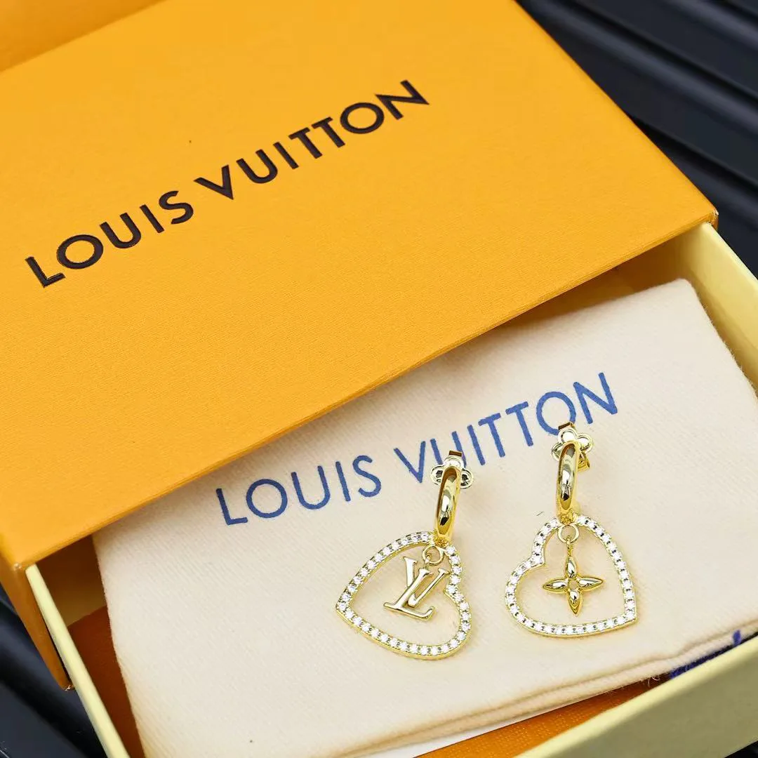 Бижутерия Louis Vuitton 17737911