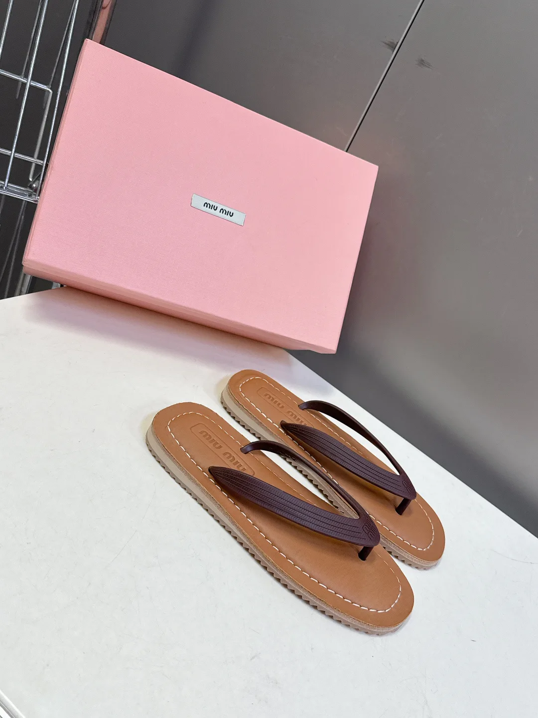 Шлепанцы Женские Miu Miu 13332463