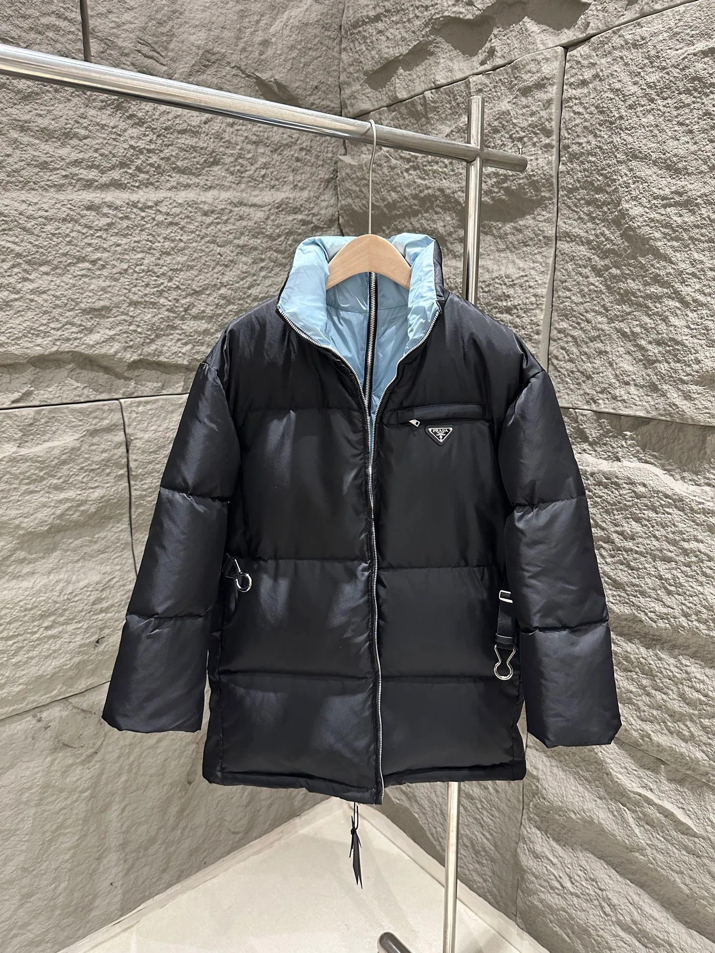Куртки И Пуховики Женские Prada 18411262