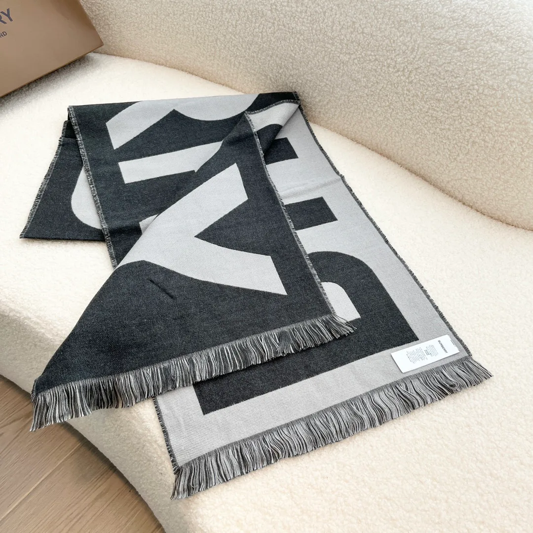 Шарфы Burberry 2196