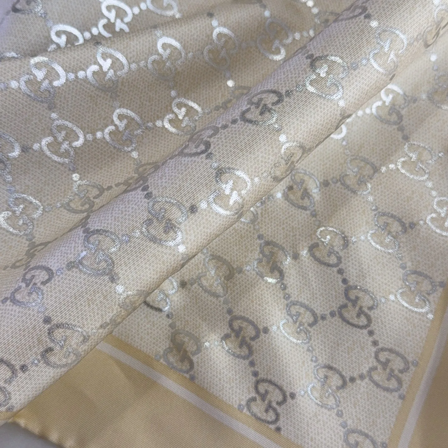 Платки Gucci 13387125