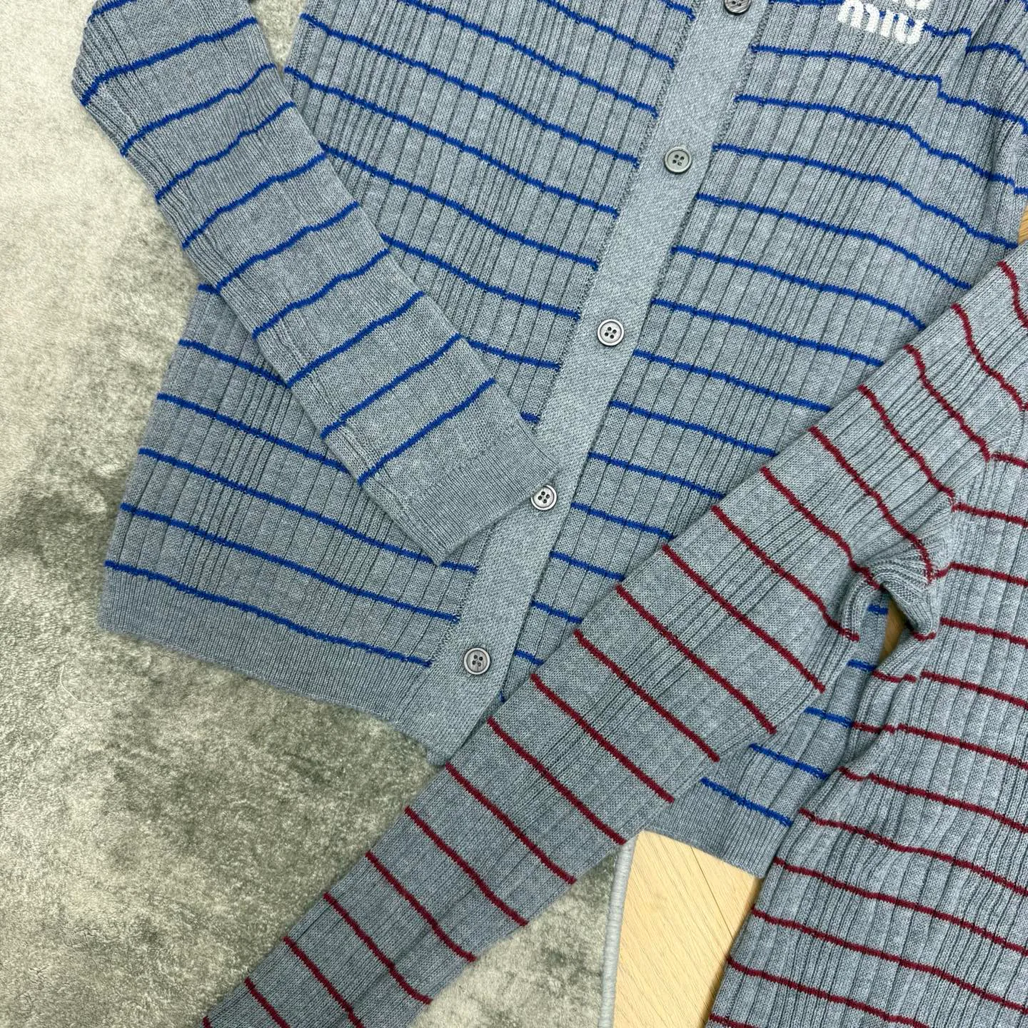Джемперы И Свитеры Женские Miu Miu 19256215