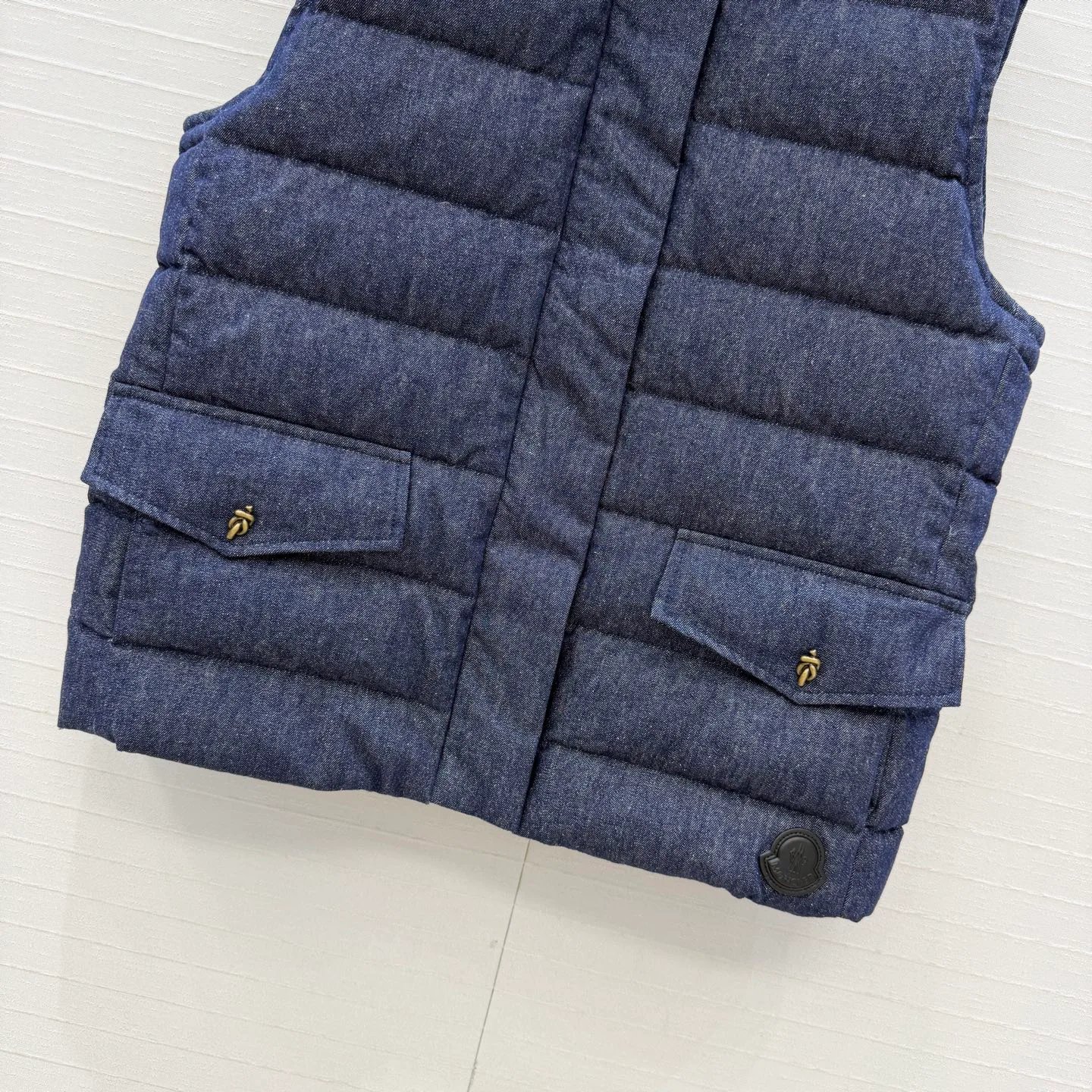 Жилеты Женские Moncler 18710899