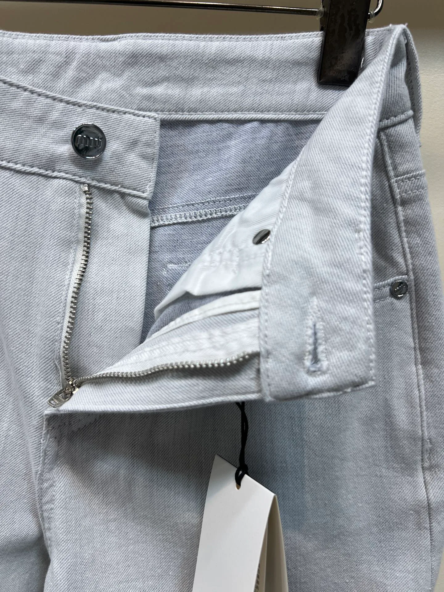 Джинсы Женские Miu Miu 10885885