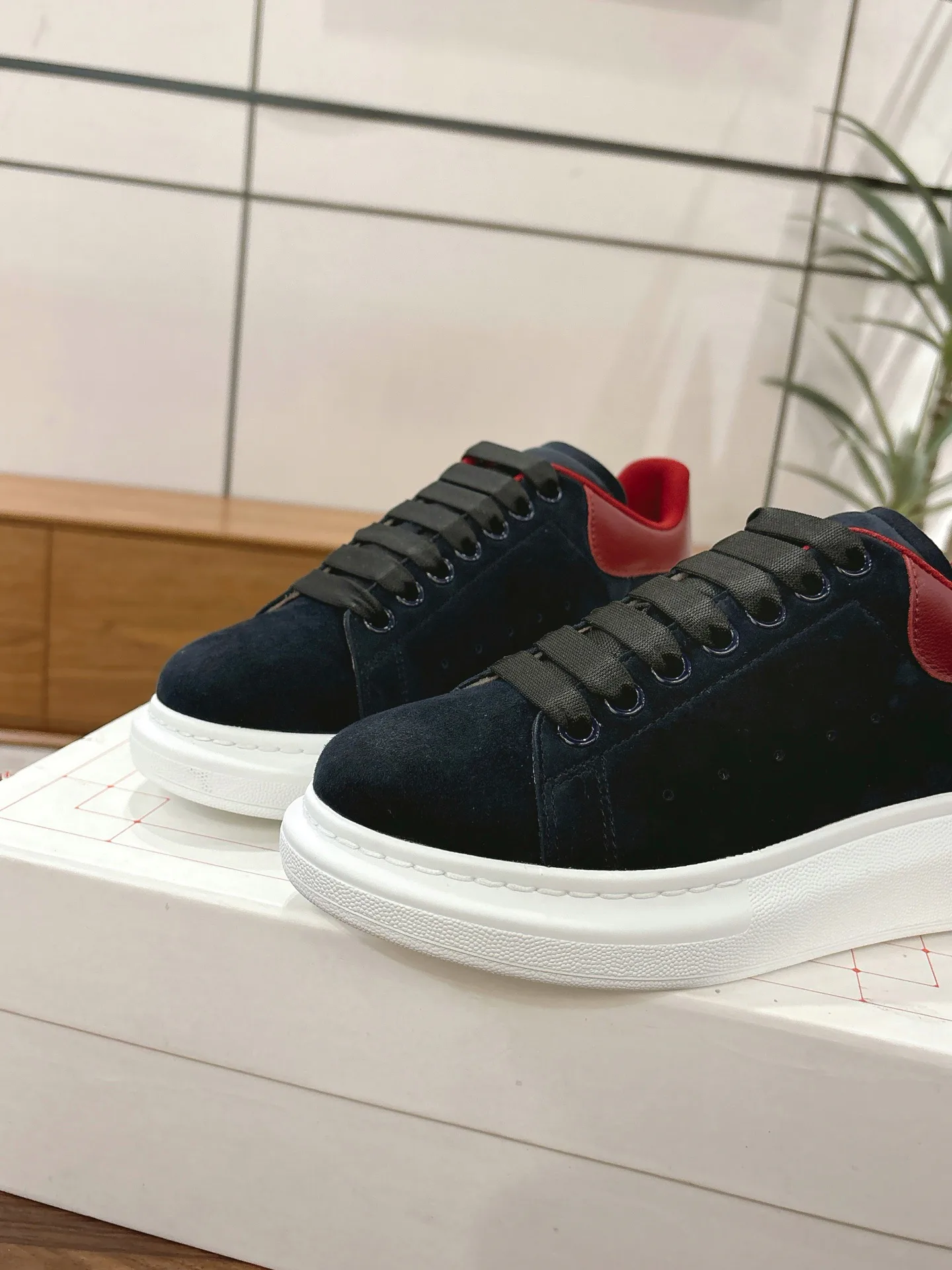 Кеды Женские Alexander Mcqueen 838044