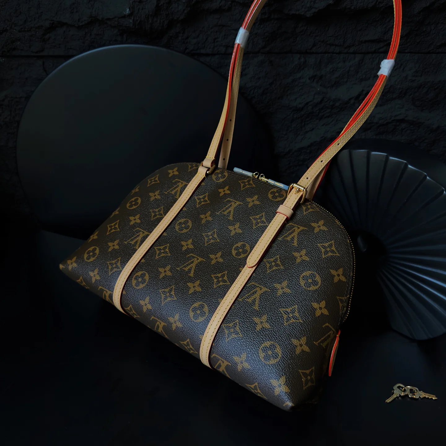 Классические Сумки Женские Louis Vuitton 17498635