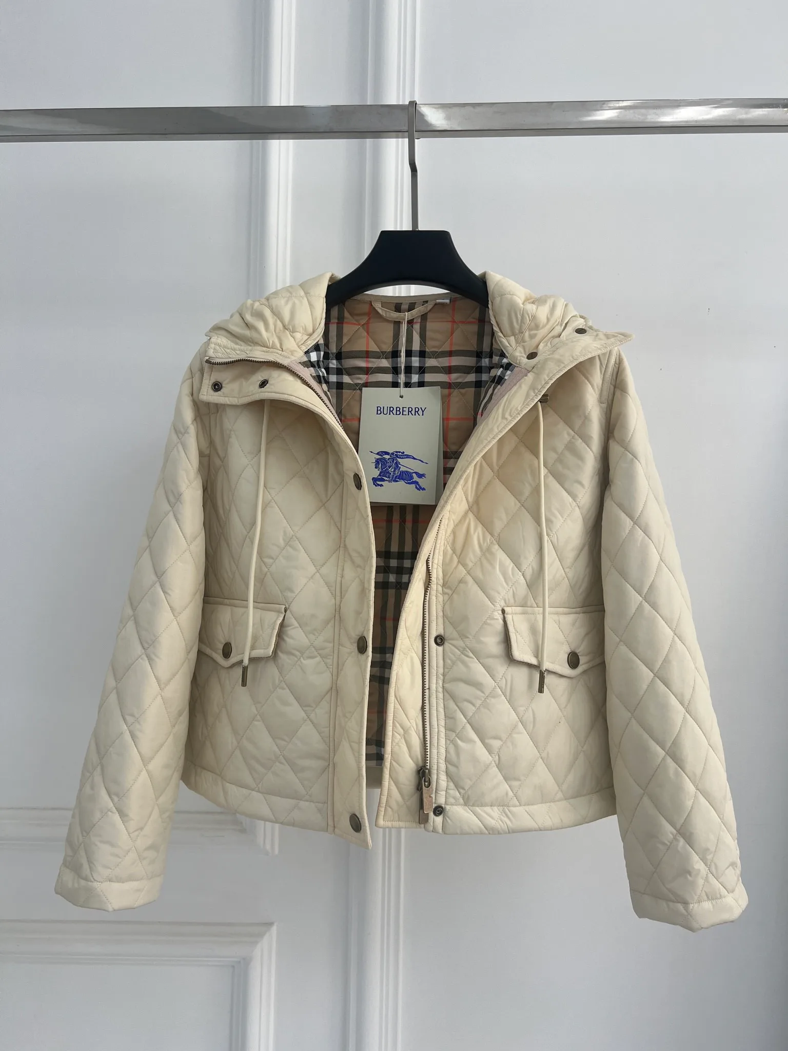 Куртки И Пуховики Женские Burberry 10898822