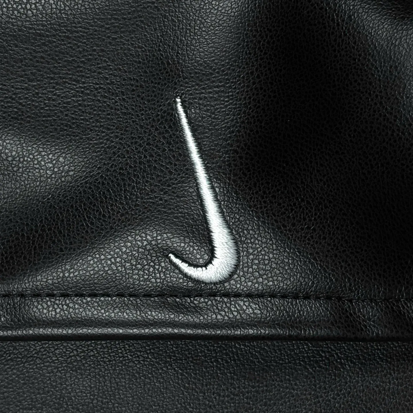 Кожаные Куртки И Дублёнки Женские Supreme 5379233