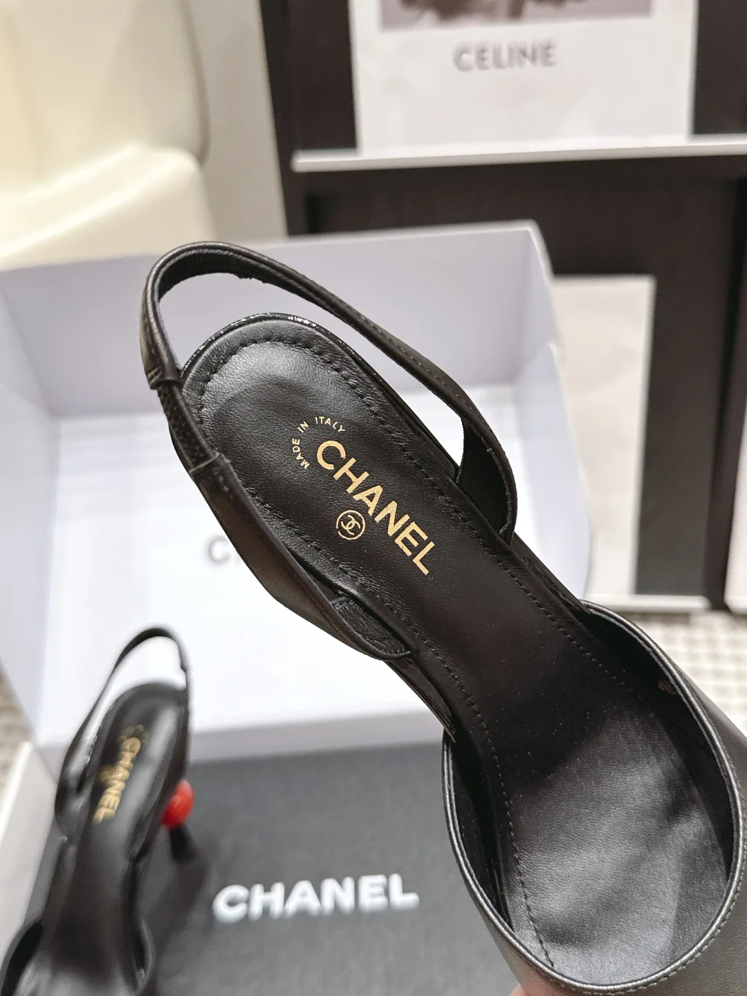 Босоножки Женские Chanel 17784794