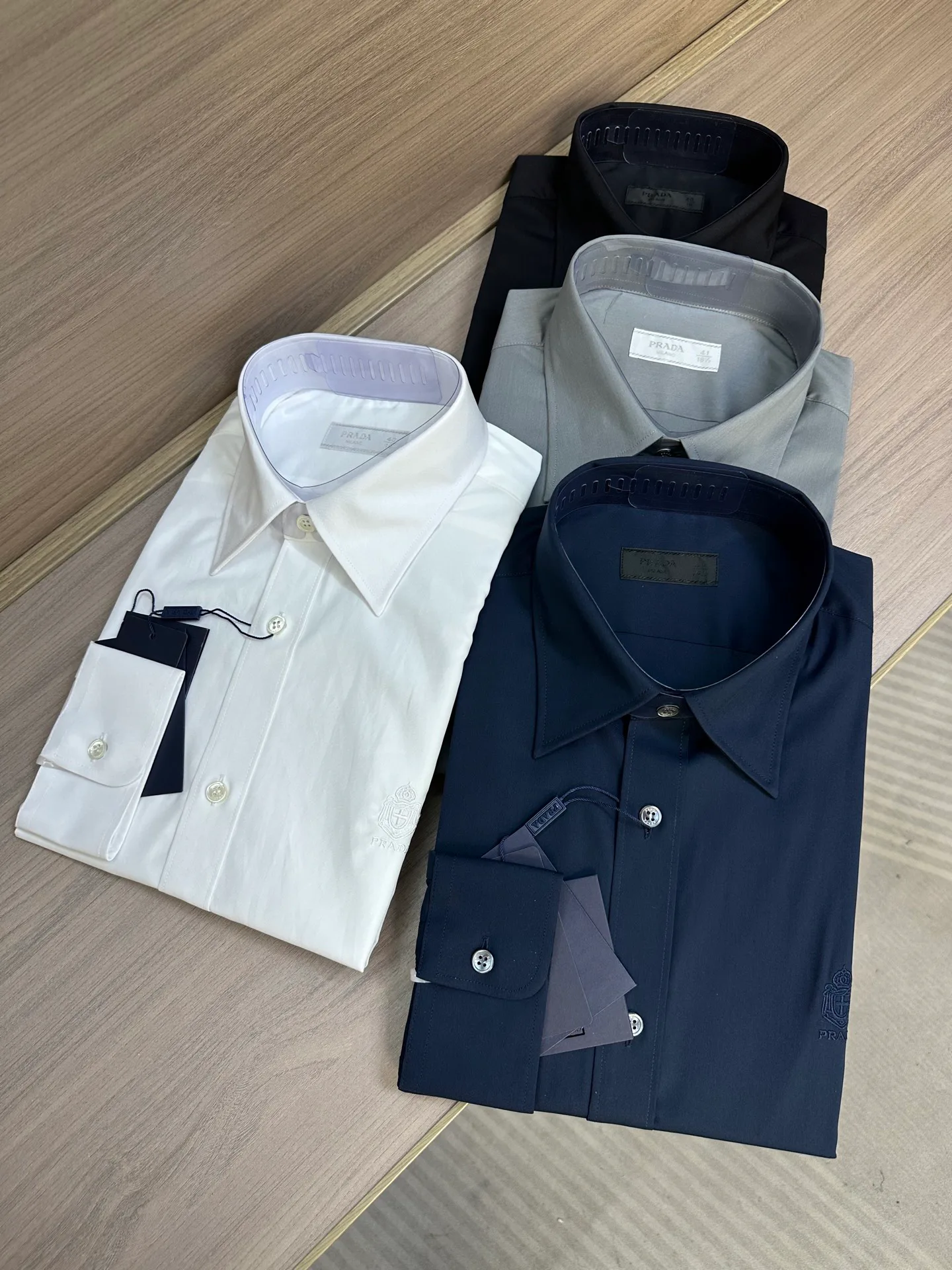 Рубашки Мужские Prada 18711662