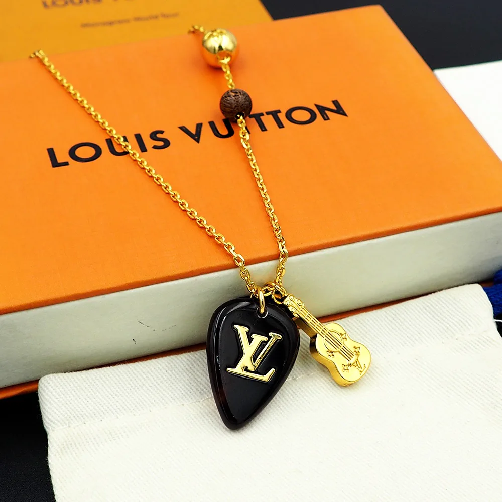 Бижутерия Louis Vuitton 17922655
