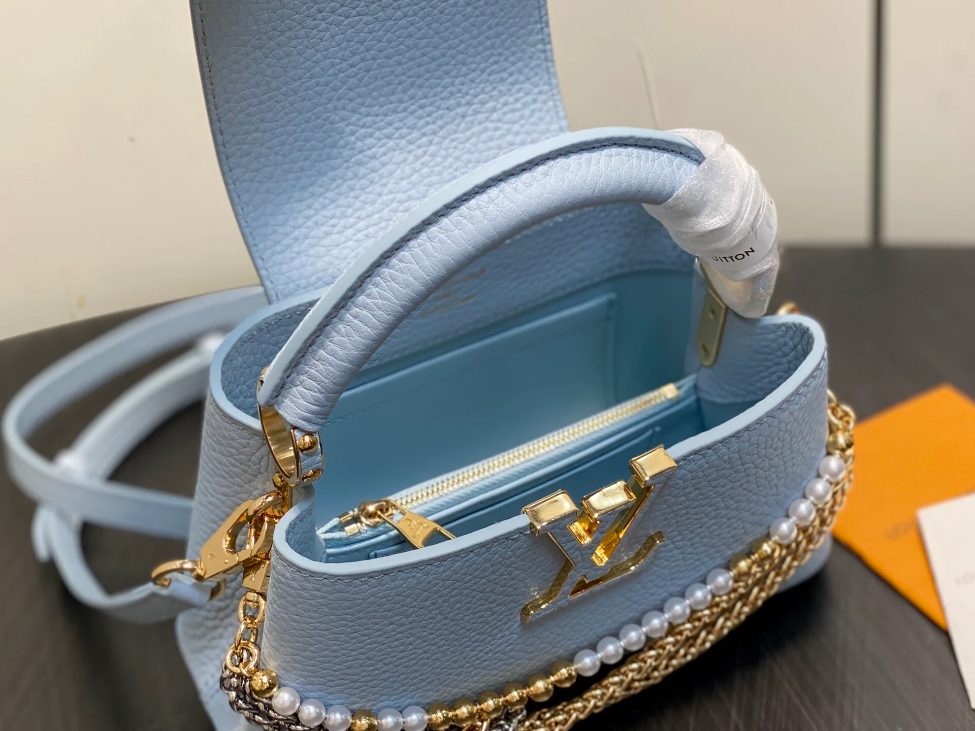 Классические Сумки Женские Louis Vuitton 13333534