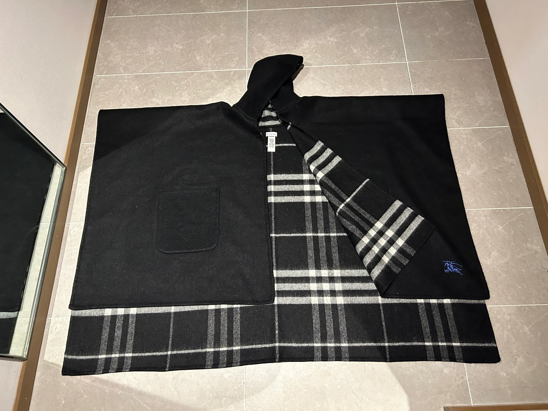 Пальто Женские Burberry 18507462