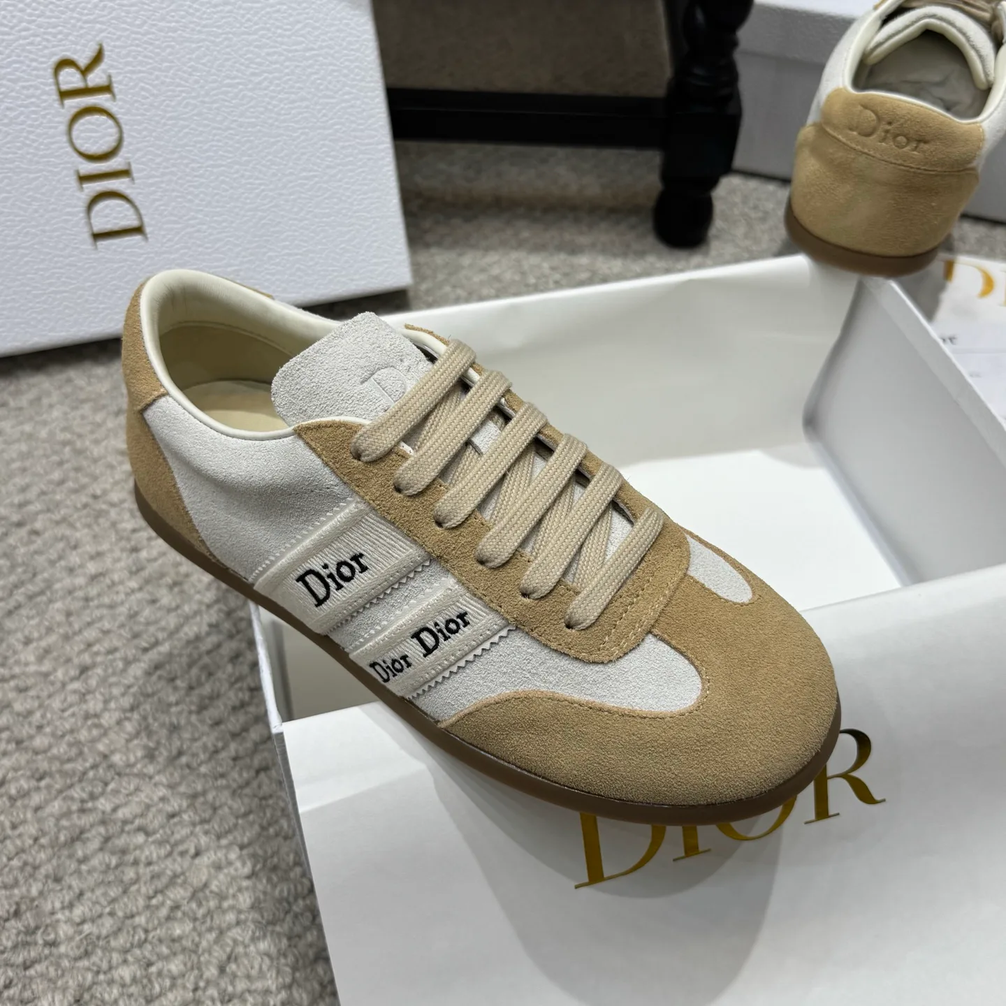 Кроссовки Женские Christian Dior 18092620