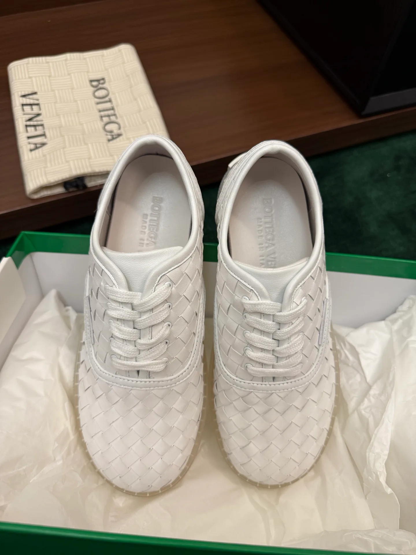 Кроссовки Женские Bottega Veneta 17386182