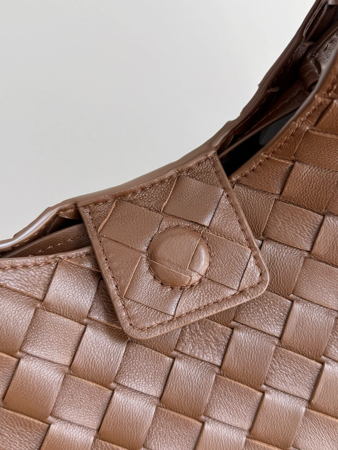 Классические Сумки Женские Bottega Veneta 11877865