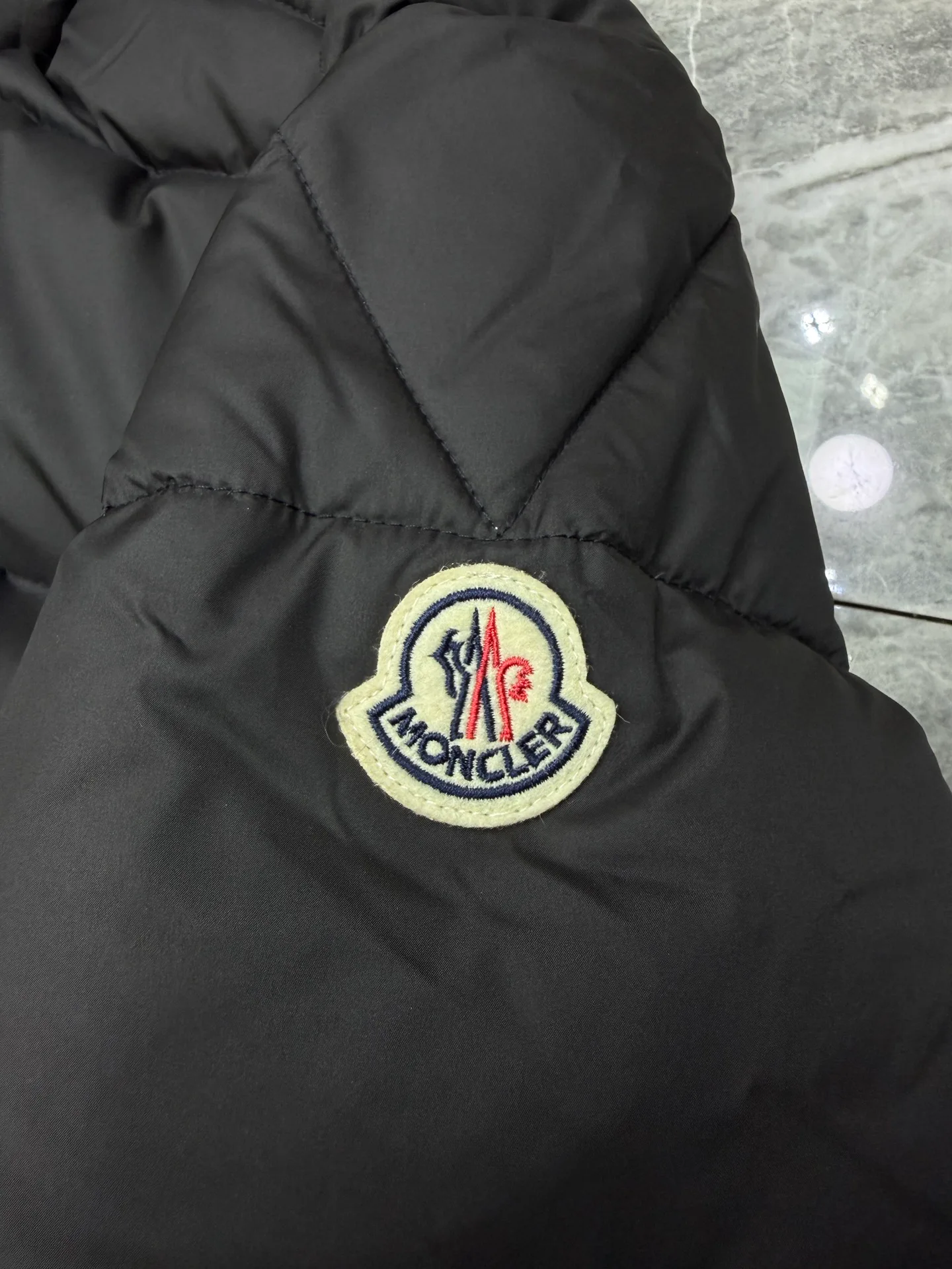 Куртки И Пуховики Женские Moncler 17568682