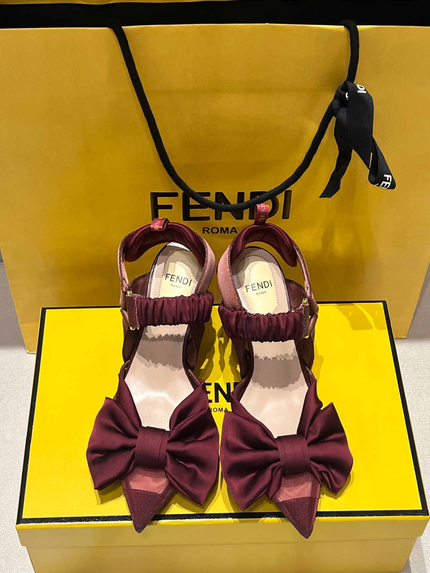 Босоножки Женские Fendi 11620503