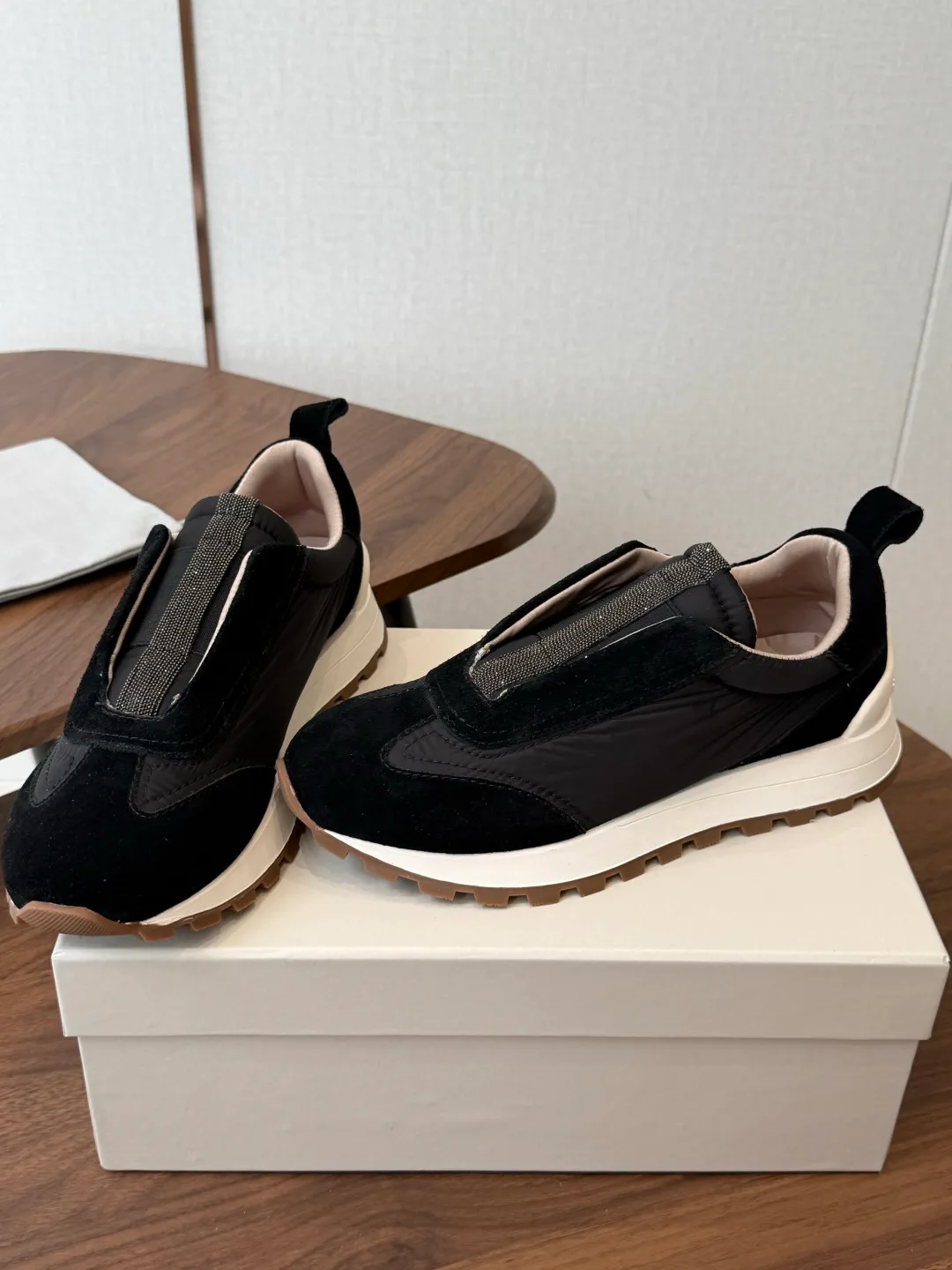 Кроссовки Женские Brunello Cucinelli 17461330