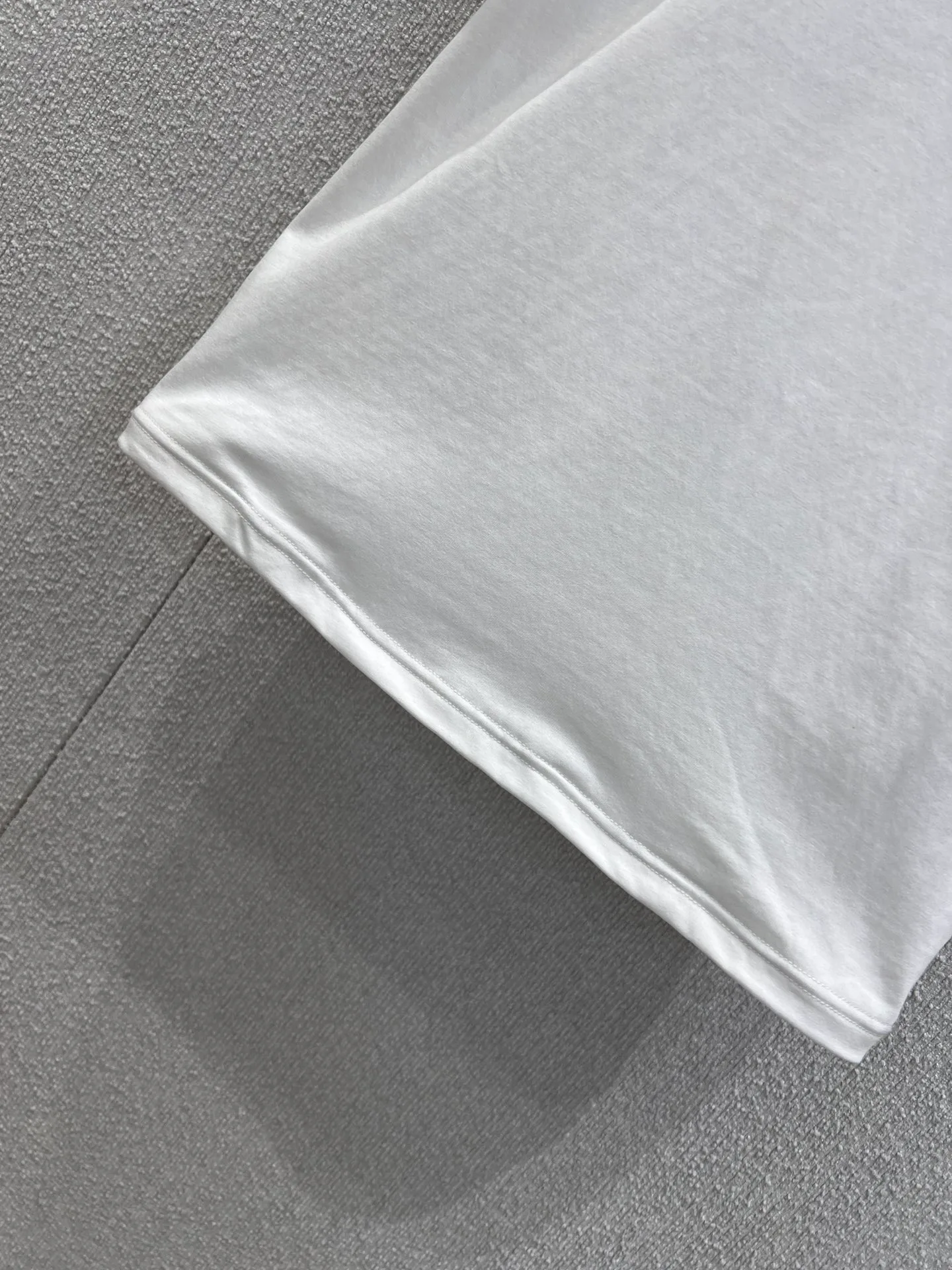 Футболки Женские Prada 340825