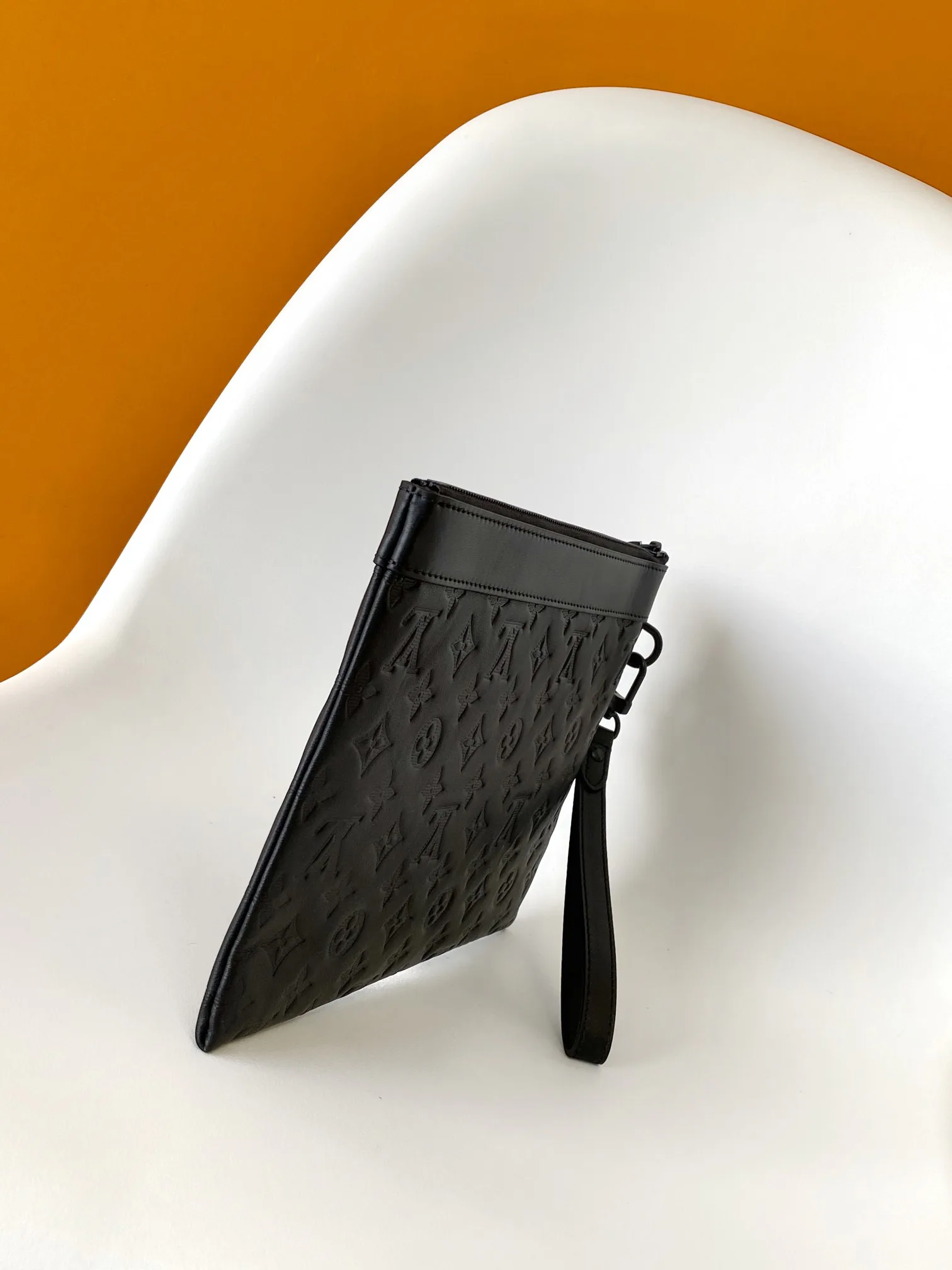 Клатчи Женские Louis Vuitton 1253955