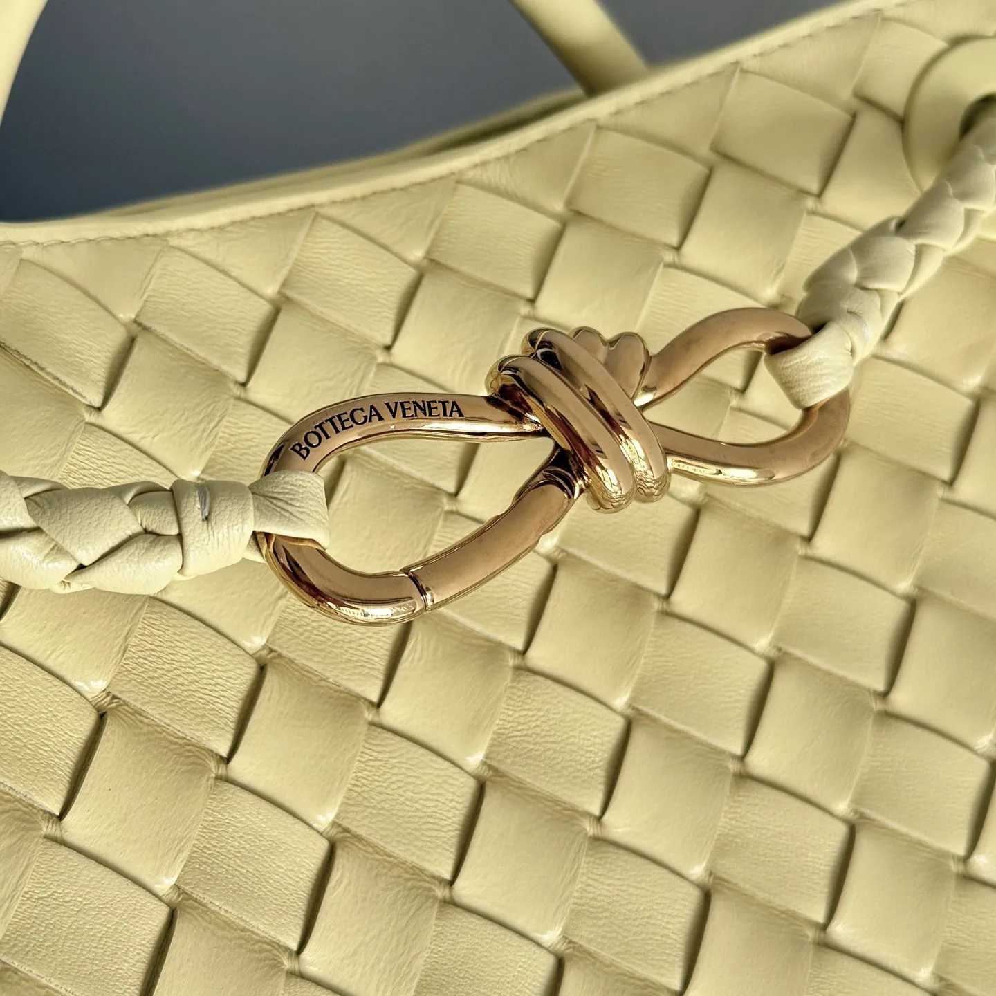 Классические Сумки Женские Bottega Veneta 17125494