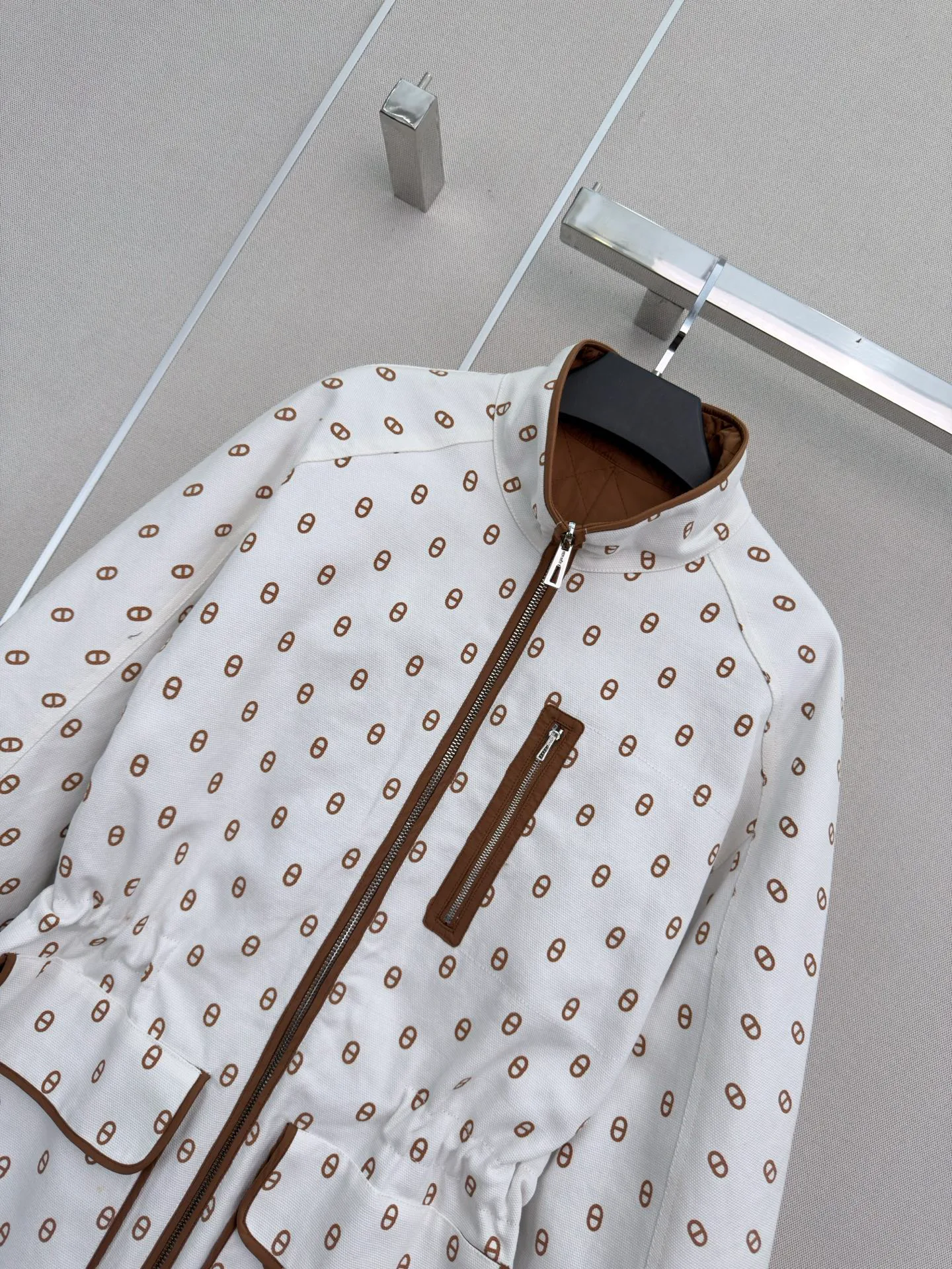 Куртки И Пуховики Женские Hermes 18801470